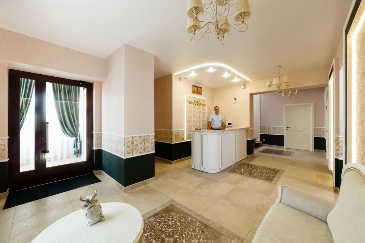 Villa Sarra Baranavichy Extérieur photo